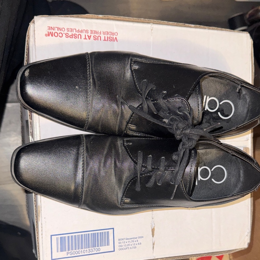 Calvin Klein Bachman Men’s Dress Shoes – Black – Size 8.5